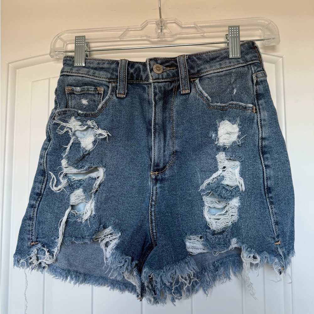 Hollister Shorts curvy ultra high rise mom short 3” size 0 / 00 / 24